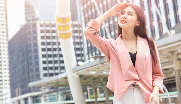 Tia UV từ ánh nắng mặt trời là nguyên nhân chính gây lão hóa da