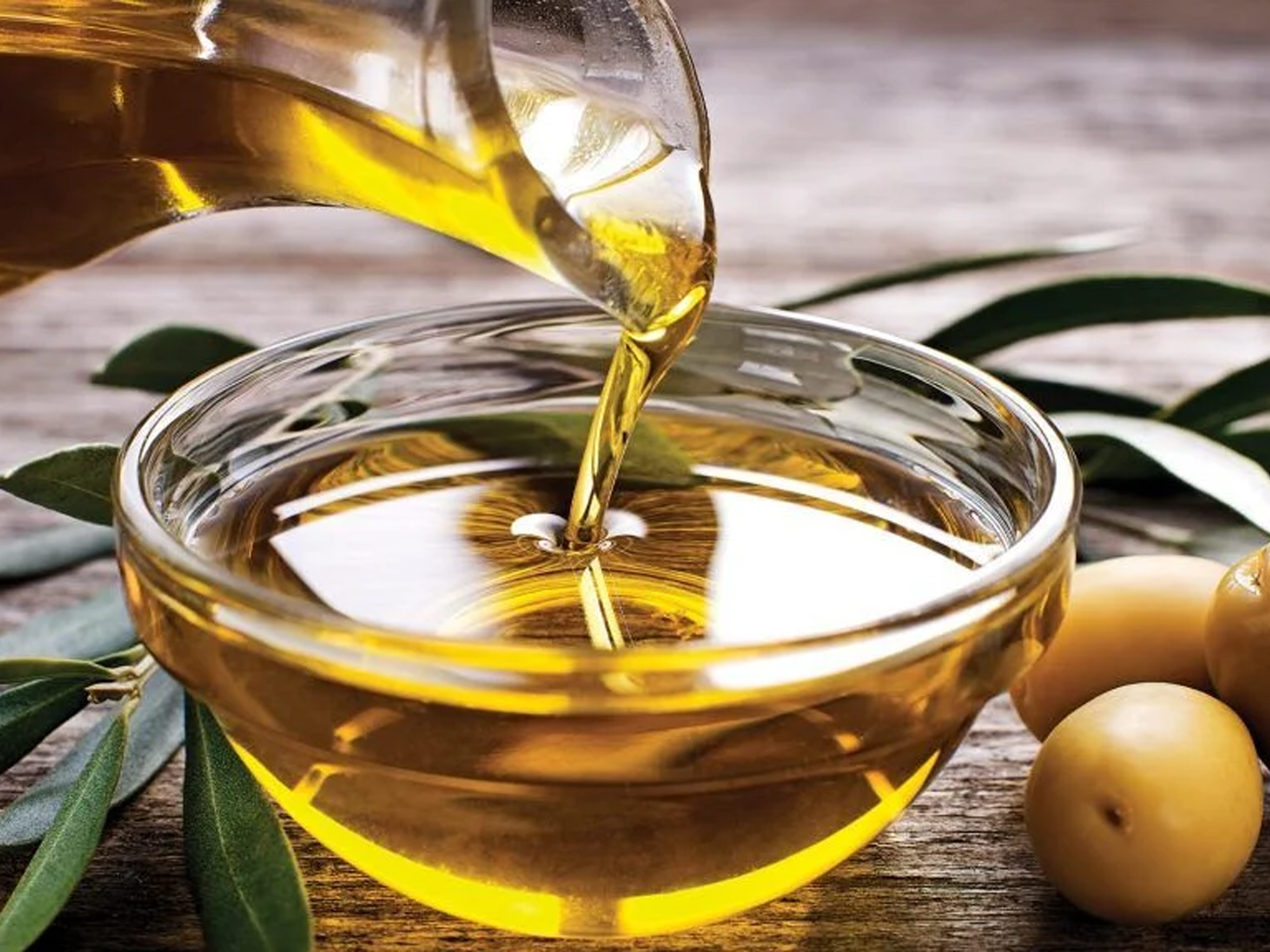 Dầu ô liu, món quà thiên nhiên ban tặng giúp phục hồi làn da tổn thương