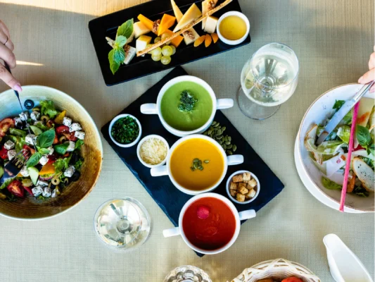 Bi quyet cham soc da kho mua dong hieu qua tu chuuyen gia